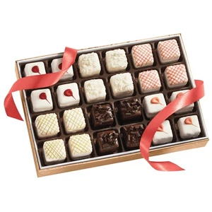 Incredible Petits Fours - Geschenk von 24 10 3/4 Unzen Netz Wt. Gourmet Kuchen Sortiment... - Bild 1 von 5