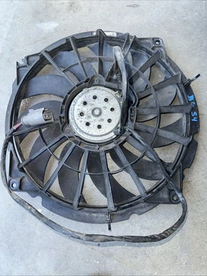 Ventilador de refrigeración del motor Audi S4 A4 A4 Quattro 8E0959455f OEM Foto 1 de 4