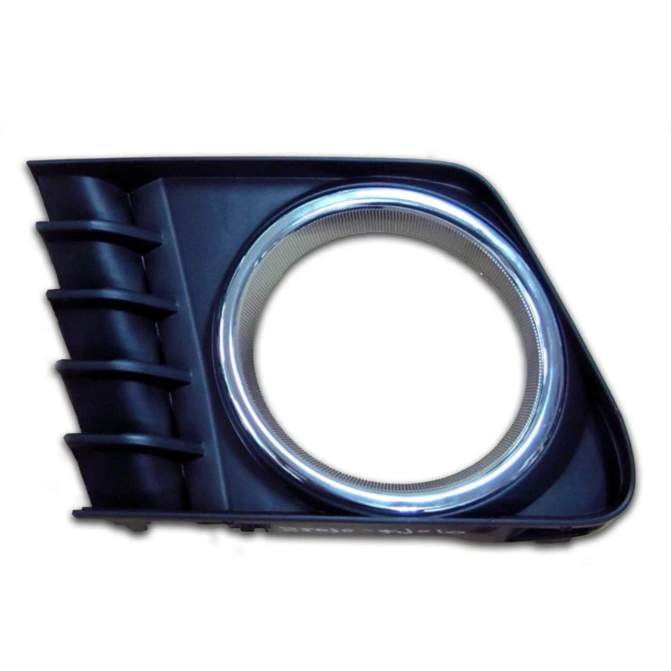 Bisel de luz antiniebla del lado del conductor delantero TO1038163 para Toyota Prius V 2012-2014 Foto 1 de 1