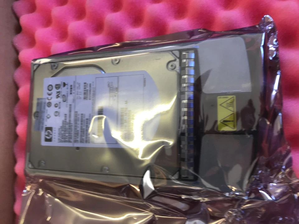 NEW HP Compaq 189393-001 188120-B22 9GB HARD DRIVE WU3  (INC VAT) - Image 1 of 1
