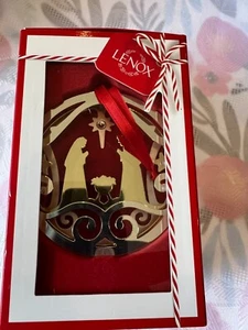 LENOX-MARY,JESUS AND JOSEPH METAL CHRISTMAS ORNAMENT - Picture 1 of 1