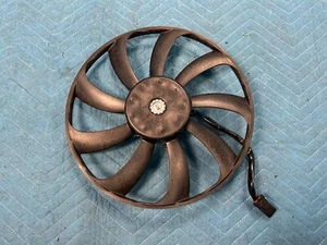 Honda HR-V A/C AC Cooling Fan Blade w/ Motor Passenger's 17k 2023 2024 2025 OEM - Picture 1 of 6