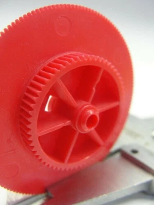 Zahnrad für DUAL C830 Kassettendeck C810 C820 C822 C812 Ersatzteil - image 1 of 4