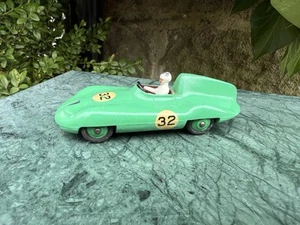 Coche de carreras Dinky Toys 236 Connaught - Imagen 1 de 10