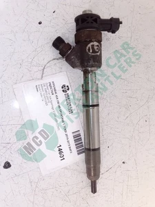 HYUNDAI KIA I30 I40 SPORTAGE 1.7CRDi 2010-2015 D4FD INJECTOR 33800-2A610 - Picture 1 of 9