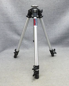 Treppiede Bogen Manfrotto 3001 190/GC04 NO testa .375 vite pulita funziona benissimo usato - Foto 1 di 13
