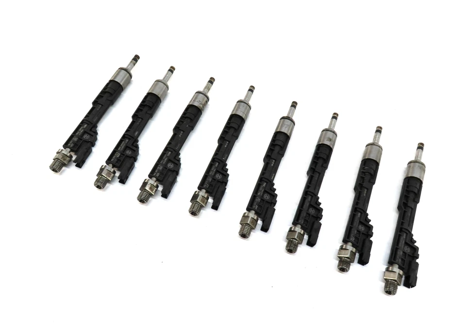BMW 650i 750i M5 M6 2012-2014 (F01 F07 F10 F12) 4,4 L N63 S63 juego de inyectores de combustible 8 Foto 1 de 3