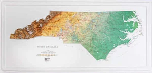 Mapa en relieve elevado de Carolina del Norte, estilo cuervo - Imagen 1 de 1