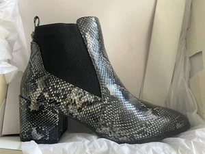 Anne Klein Women’s Arparson Snake Print Ankle Block Heel Boots Shoes 8M - Picture 1 of 11
