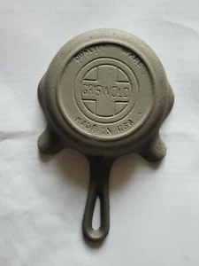 Vintage~GRISWOLD Small SKILLET  ASHTRAY~'Quality Ware'~CAST IRON Marked "A" - Picture 1 of 5