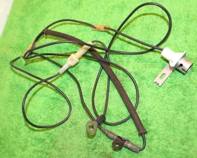 Camión Ford F100 F250 F350 1969 1970 1971 1972 nuevo en stock compartimento del motor lámpara conjunto Foto 1 de 4