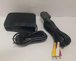 Alimentatore CA OEM Nintendo 64 N64 NUS-002 adattatore CA e cavo AV OEM - Foto 1 di 13