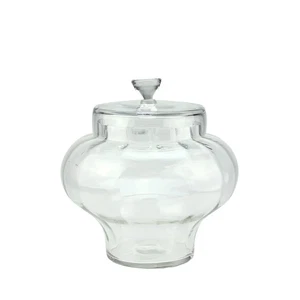 Contenedor de vidrio segmentado transparente Northlight de 11" con tapa - Imagen 1 de 5