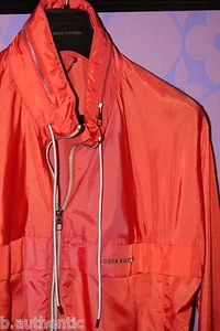 Cortavientos LOUIS VUITTON Naranja LV Monograma LV Cup MILLIONAIRE *LIMITADO* 56 XXL - Imagen 1 de 12