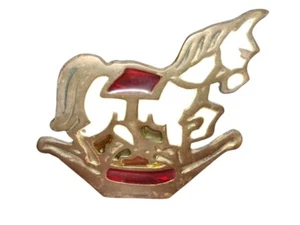 Caballo mecedor vintage navideño con candelabro de metal Enesco MCM - Imagen 1 de 4