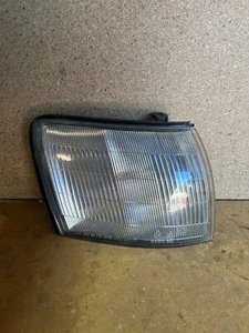 TOYOTA CELSIOR UCF21 RH CORNER LAMP 1994-2001 - Bild 1 von 2