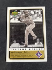 1999 UPPER DECK RETRO DISTANT REPLAY LEVEL 2 GOLD #14 IVAN RODRIGUEZ SP #020/100