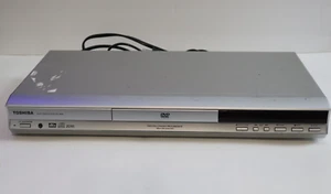 Toshiba SD-3950 DVD Player - Picture 1 of 4