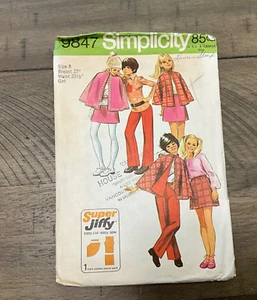 Falda Capa Reversible Simplicity 9847 Patrón Costura Niña Super Jiffy Talla 8 - Imagen 1 de 3