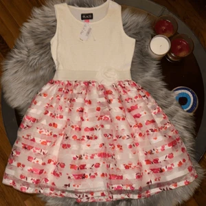 NWT Children’s Place white and pink dress. Size 7-8. - Picture 1 of 7