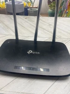 TP-Link Wi-Fi Wireless 11N Router 450 Mbps Model TL-WR940N - Picture 1 of 4