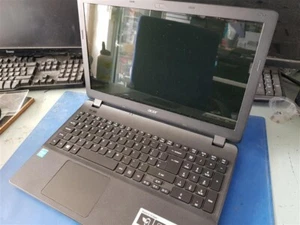 Acer Aspire ES1-512-C59 Laptop-Intel Celeron N2840 @2.16Ghz 2x4GB DDR3 256GB sd - Picture 1 of 8