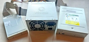 CPU LOT - Sony 3.5" Floppy Drive MPF920-Z, Coolmax V-400, MSI CR52-A2 CD-R/RW - Picture 1 of 14