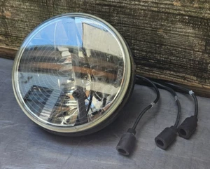 Lámpara de repuesto de faros LED 12v/24 con lente térmica, NSN 6220-01-616-1079 - Imagen 1 de 3