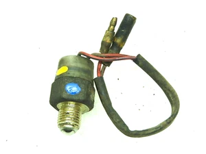Interruptor de transmisión luz de marcha atrás para OPEL FRONTERA MONTEREY ISUZU TROOPER - Imagen 1 de 2