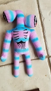 Siren Head 15in Plush Toy Excellent Condition FREE SHIPPING - Picture 1 of 2