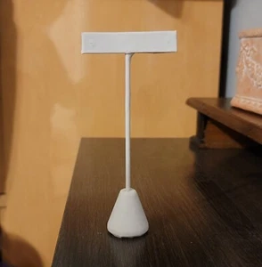 New White Leather T Earring Display Stand Individual Earring Holder - Picture 1 of 2