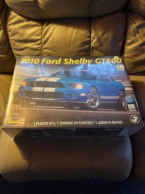 Revell 2010 Ford Shelby GT500 1:12 Scale Model Kit Skill 3 Sealed 85-2623 - Image 1 of 4