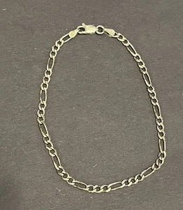 Sterling Silver Figaro Chain Bracelet 8" - 4 Grams - Picture 1 of 2