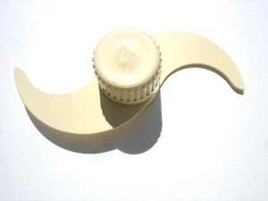Cuisinart CFP-9A Food Processor Replacement Part - GRT CON + 2 FREE GIFTS - Picture 1 of 2