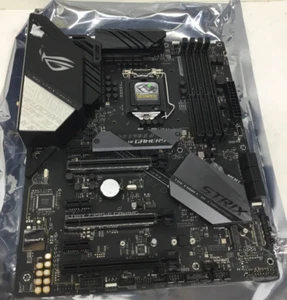 Asus ROG STRIX Z390-E GAMING ATX Socket Intel LGA1151 DDR4 w/ IO SHIELD - Afbeelding 1 van 7