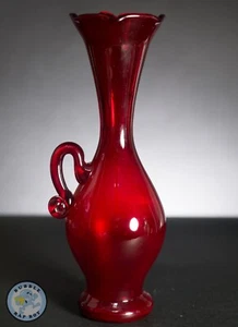 BUD VASE HAND BLOWN ART GLASS RUBY RED FLARED NECK SWAN HANDLE 8" - Picture 1 of 7