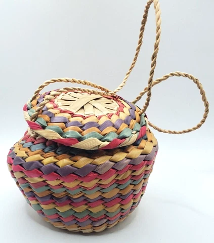 Colorful Handwoven Drawstring Basket Purse Small Basket with Lid Red Purple Blue Cover