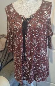 So Fabulous Maroon White Floral Tie Front Tunic Top Viscose 20 Cold Shoulder - Picture 1 of 7