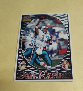 1997 Pacific Invincible Smash-Mouth #13 Dan Marino Miami Dolphins - Picture 1 of 1