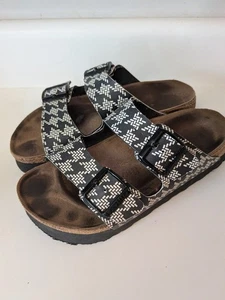 Papillio Birkenstock Arizona Slide Black White Print Sandal Women’s 38 US 7-7.5 - Picture 1 of 7