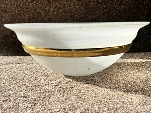 VINTAGE ART DECO WHITE GLASS CEILING LIGHT SHADE ROUND GOLD BAND - Picture 1 of 7