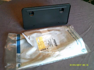 EXPLORER 95,96,97,98, MOUNTAINEER 97 front license bracket ORIG. FORD NOS - Bild 1 von 1