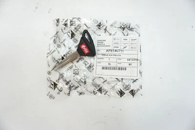 Aprilia Tuono 1100 V4 RSV4 1000 OEM llave en blanco AP8140711  Foto 1 de 3
