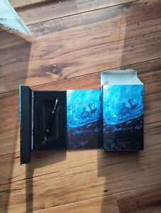 Mont Blanc Calligraphy Pen Special Edition With Blue Jules Verne!!