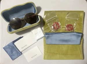 Gucci GG0725S Sonnenbrille mit abnehmbaren baumelnden Metallketten mit Gucci Charms - Bild 1 von 3