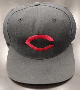 Cincinnati Reds New Era Navy 1940's-1950's Fitted Hat Size 6 7/8 - Picture 1 of 4