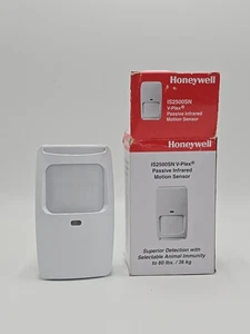 Honeywell IS2500SN V-Plex Passive Infrared Motion Sensor - Picture 1 of 3