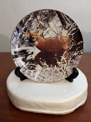 1992 Danbury Mint SNOWBOUND Pride of the Wilderness DEER PLATE Bob Travers MIB - Image 1 of 3