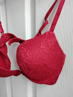 New Look Underwire Push Up Bra 34B Red Lace Padded Adjustable Straps - Image 1 of 3