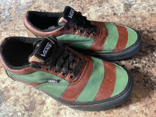 VANS Furgoni incubo su olmo strada verniciati su misura M 7 W 8 5